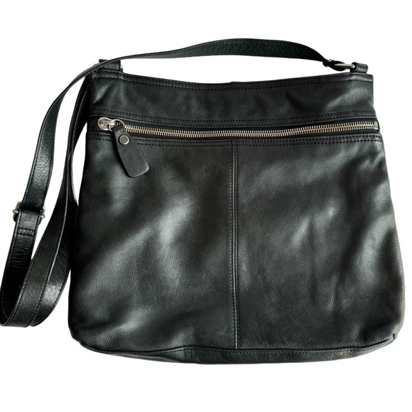 margot Handbags - Margot Elegant Black Leather Crossbody Bag